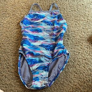 Dolfin women’s swimsuit one piece size 34